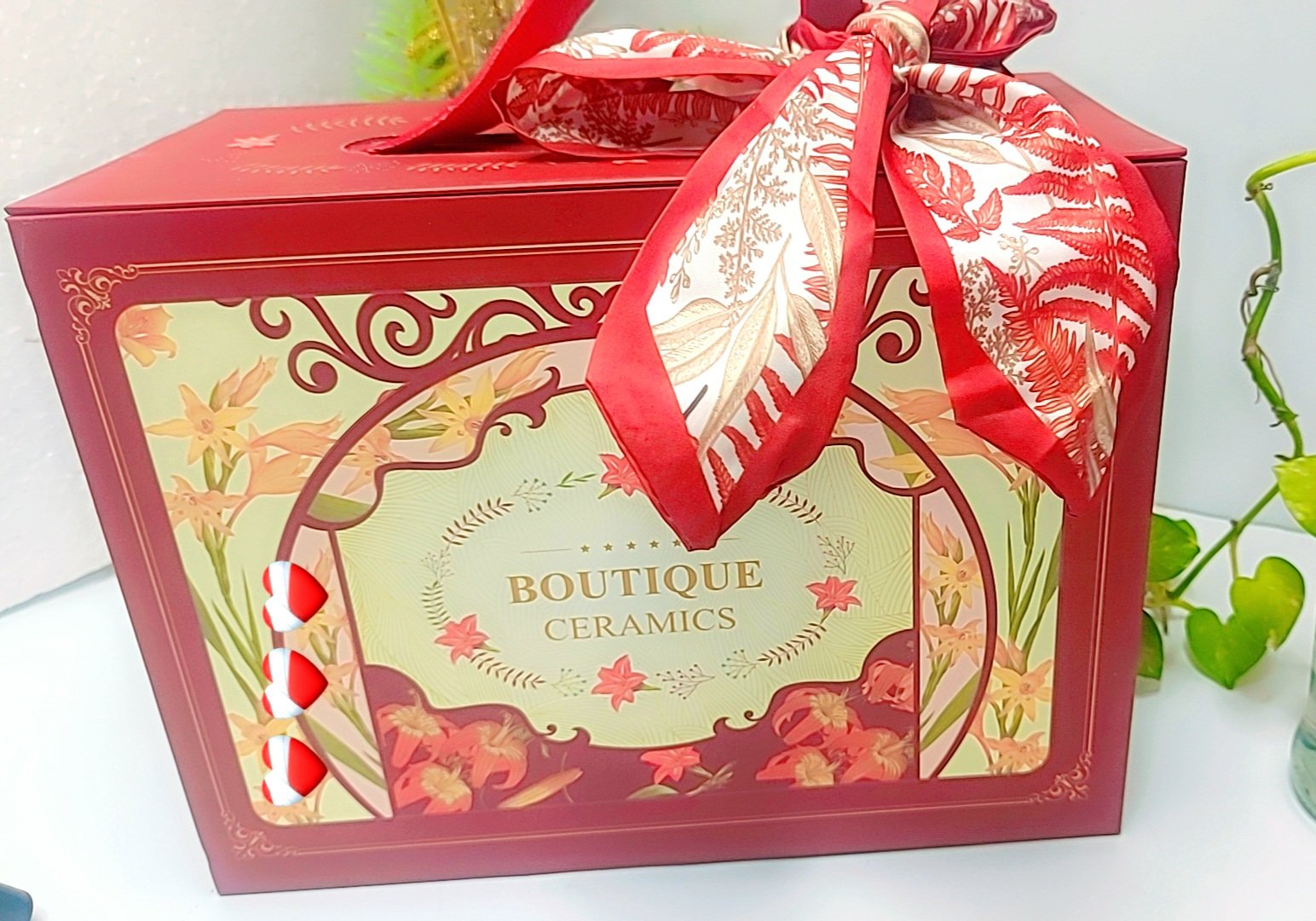 4- Piece Ceramic Bowls with Ceramic Spoons in a Gift Box - Image 2