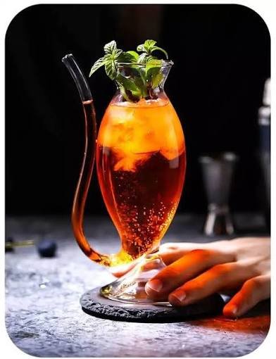 Cocktail Glass Sipper with Glass Straw – 500ml